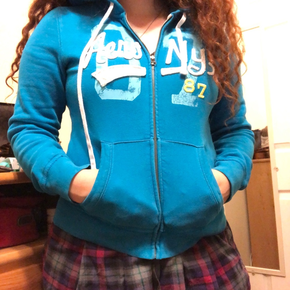 Aeropostale sweater